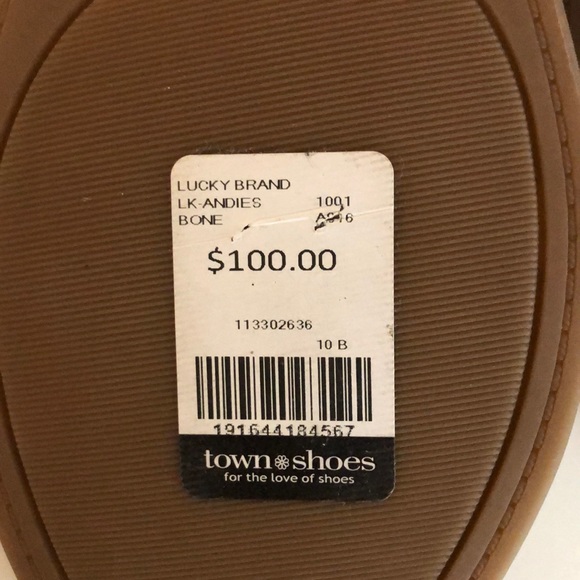 BRAND NEW Lucky Brand Sandals - Picture 5 of 6